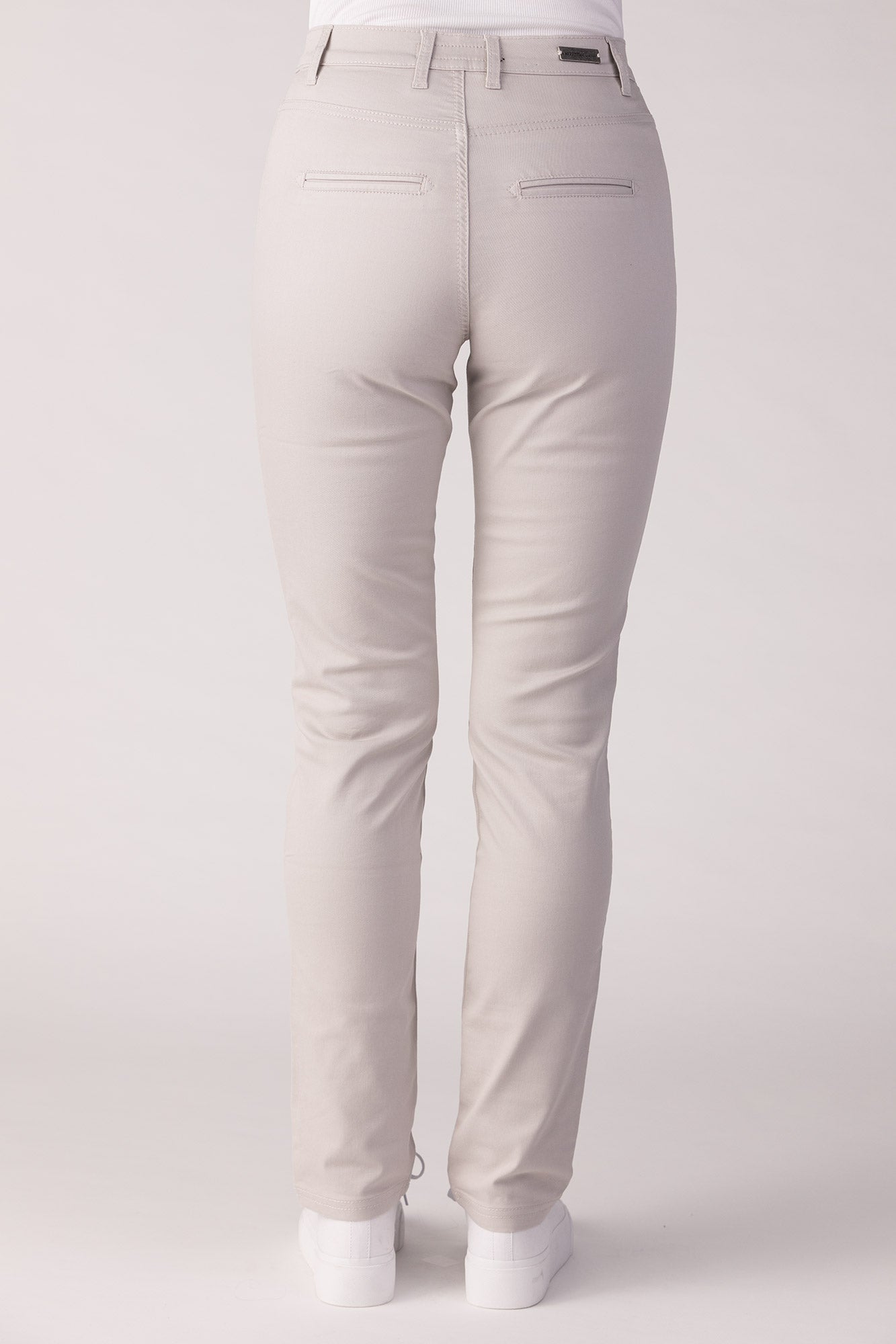 15628-430-11 / Slim, High Waist - Sand