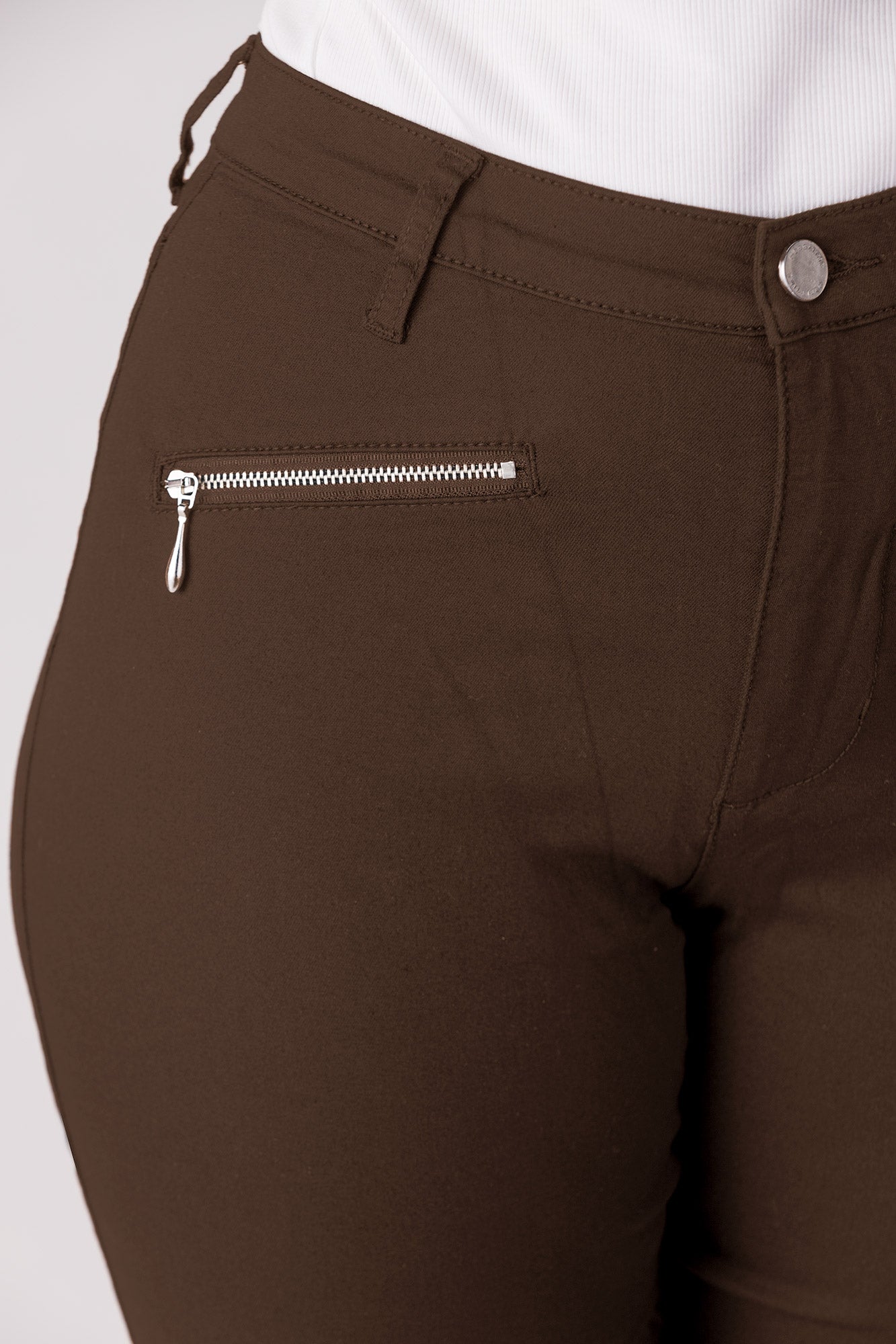 15628-430-60 / Slim, High Waist - Brown