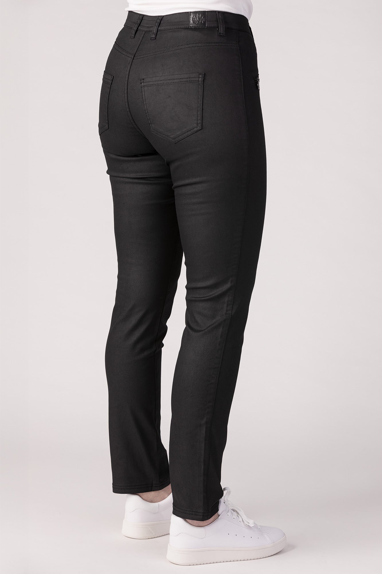 15639-439-09 / Slim - Sort Coated