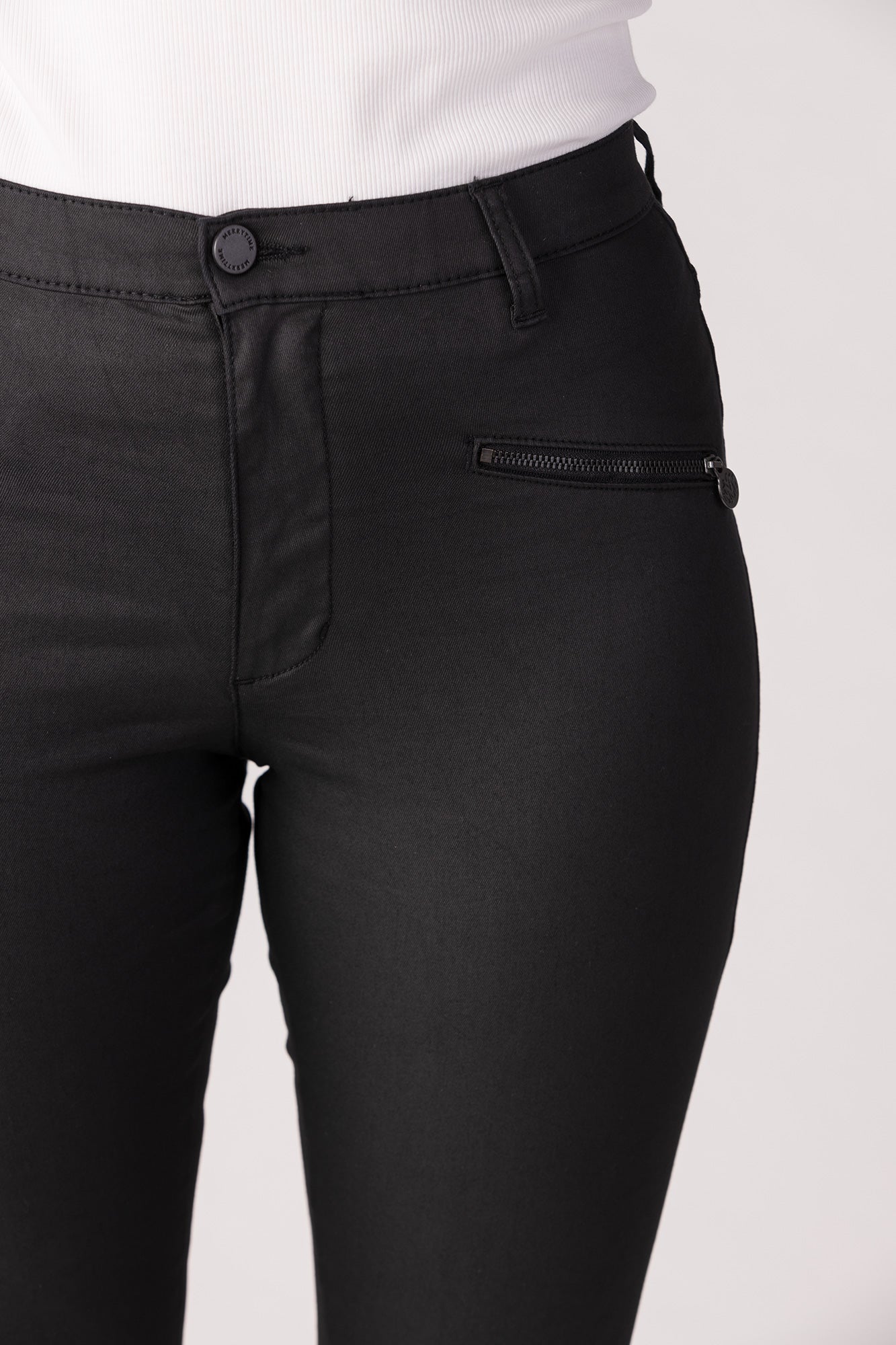 15639-439-09 / Slim - Sort Coated