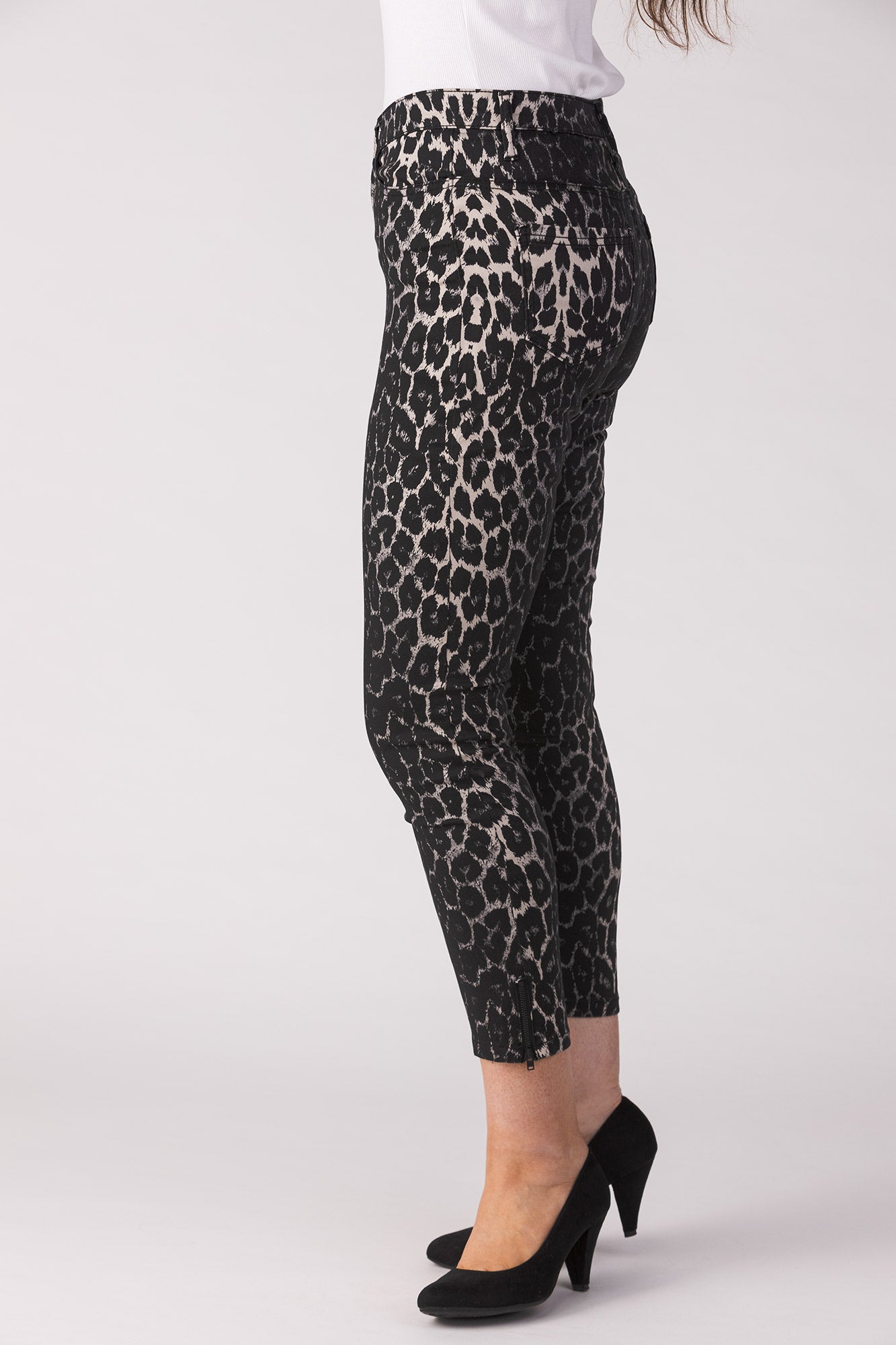 15640-440-07 / Super Slim Ankle, High Waist - Dark Leopard