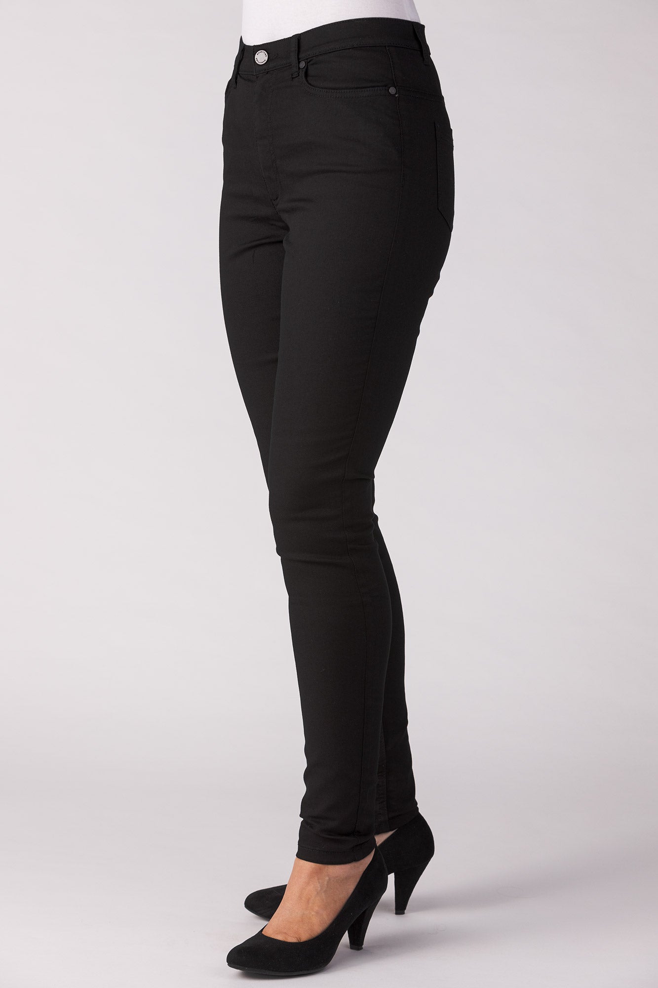 15650-430-09 / Super Slim, High Waist - Black