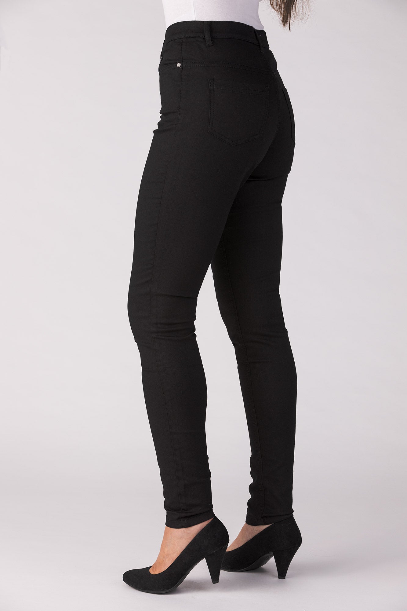 15650-430-09 / Super Slim, High Waist - Black