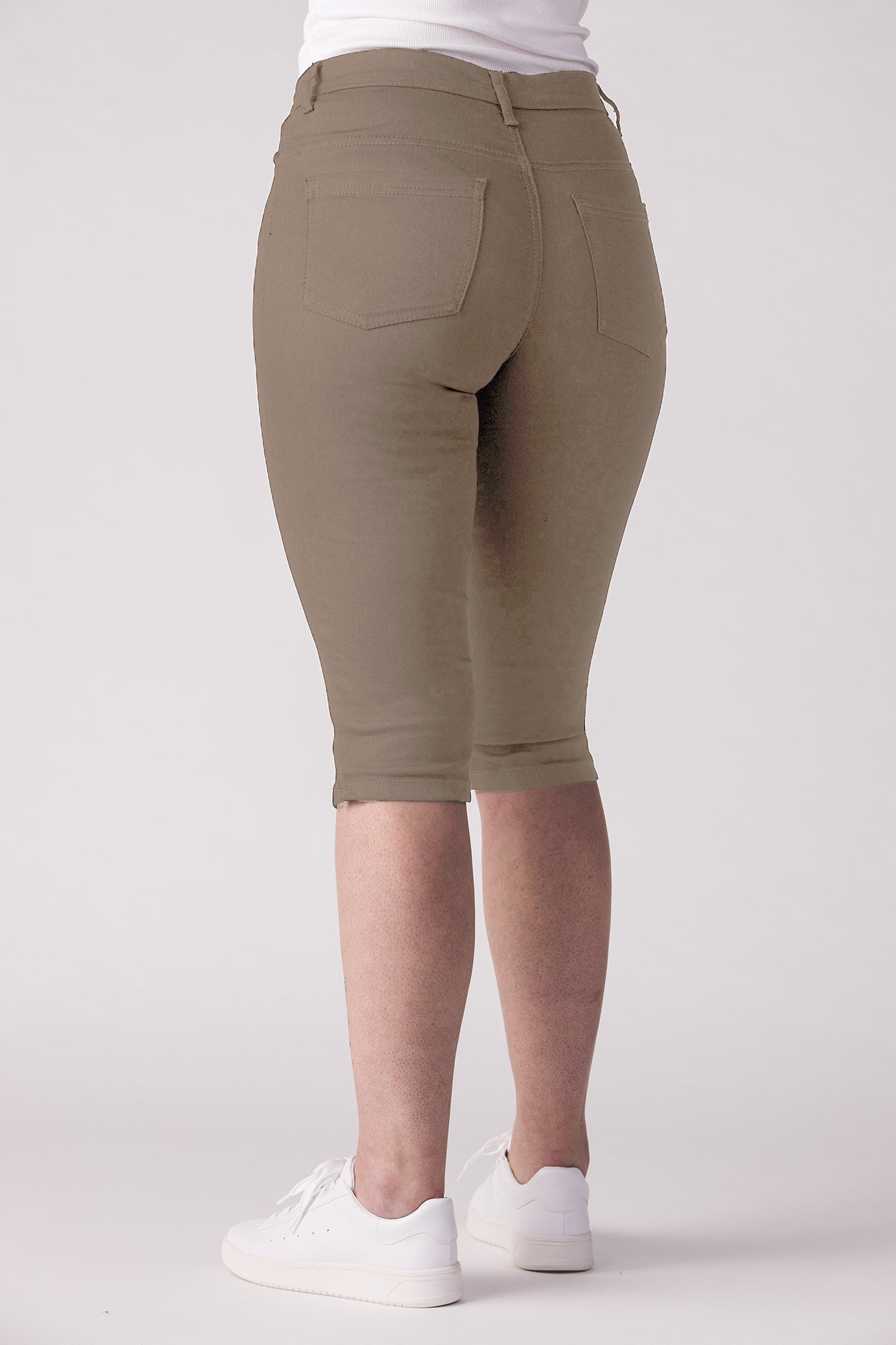 15661-431-47/ Shorts, Slim, High Waist - Khaki