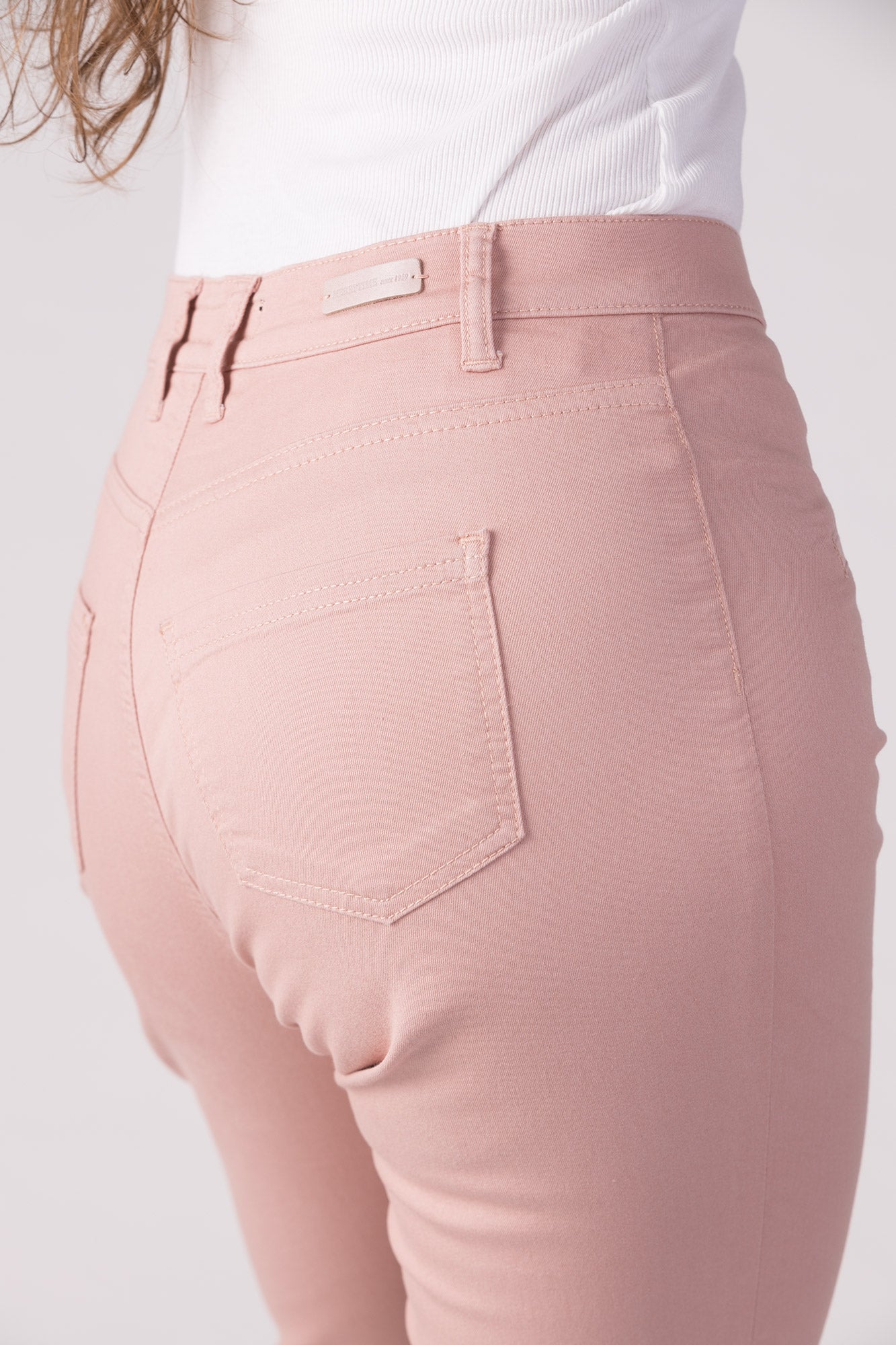 15635-430-51 / Super Slim Capri - Old Rose