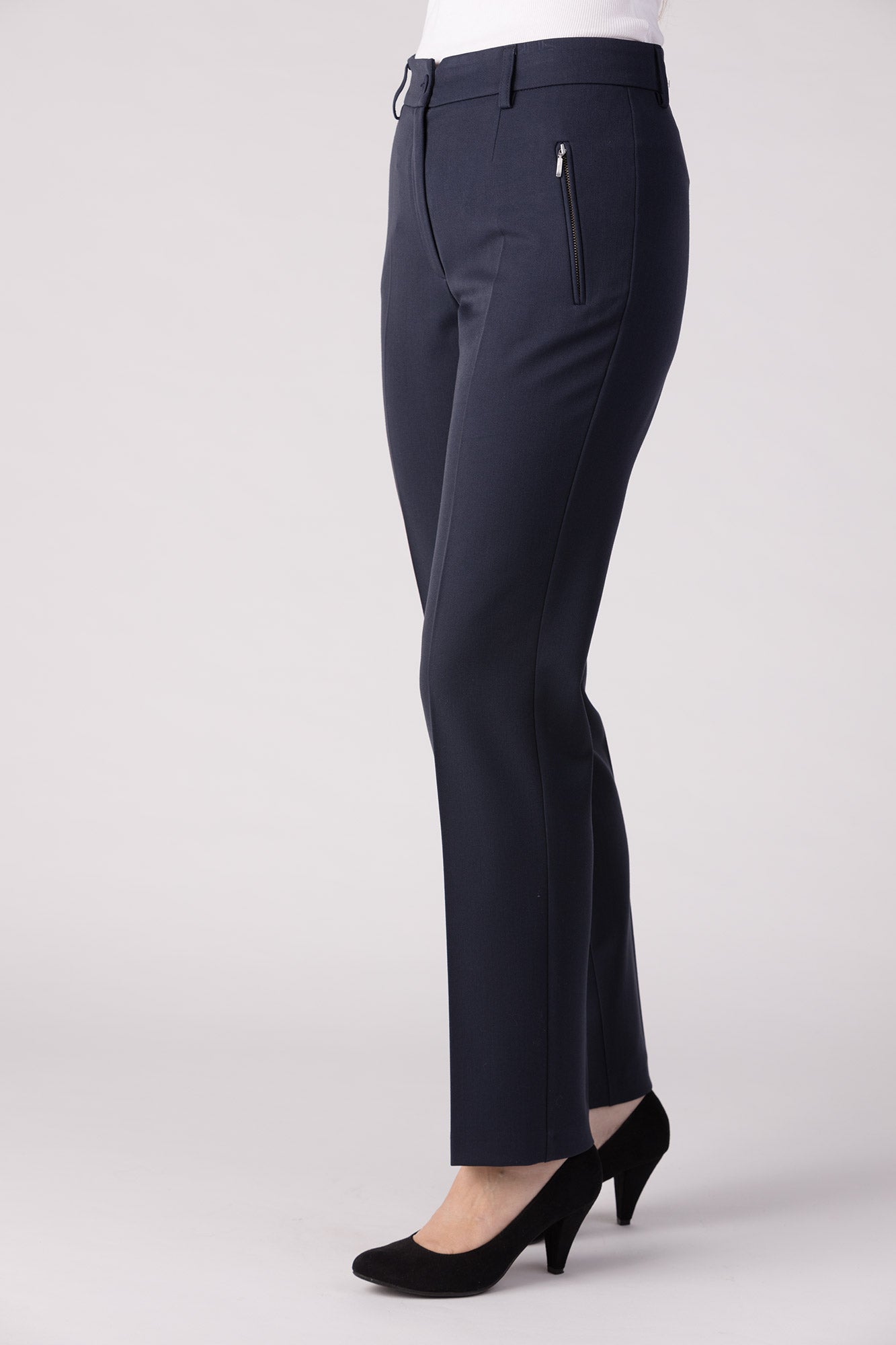 15620-415-23 / Regular, High Waist - Navy