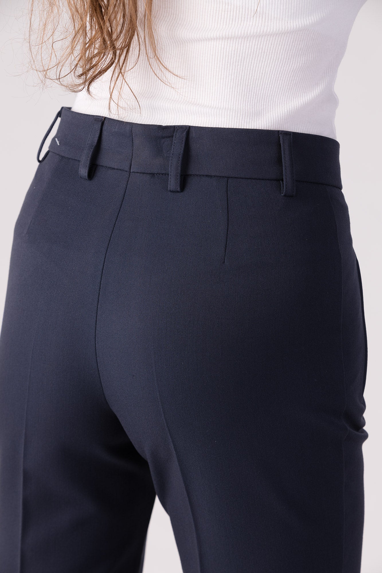 15620-415-23 / Regular, High Waist - Navy