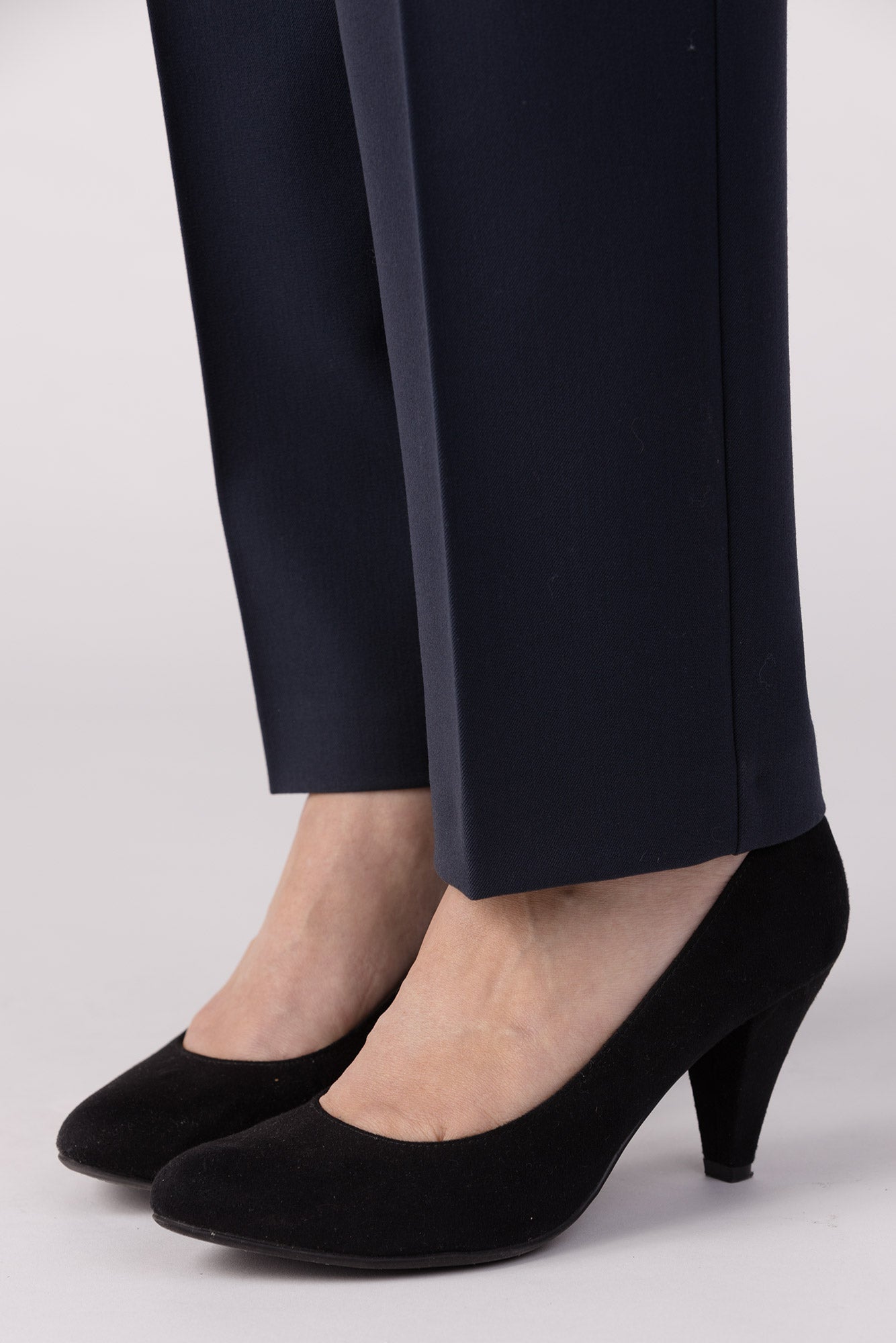 15620-415-23 / Regular, High Waist - Navy