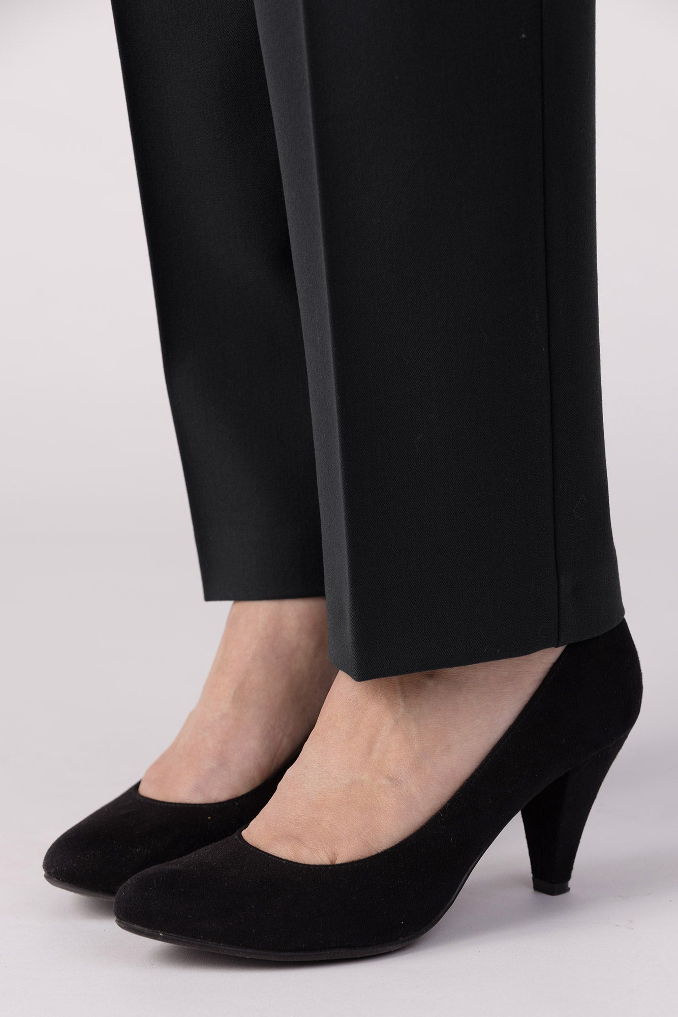 15620-415-09 / Normal, hohe Taille – Schwarz
