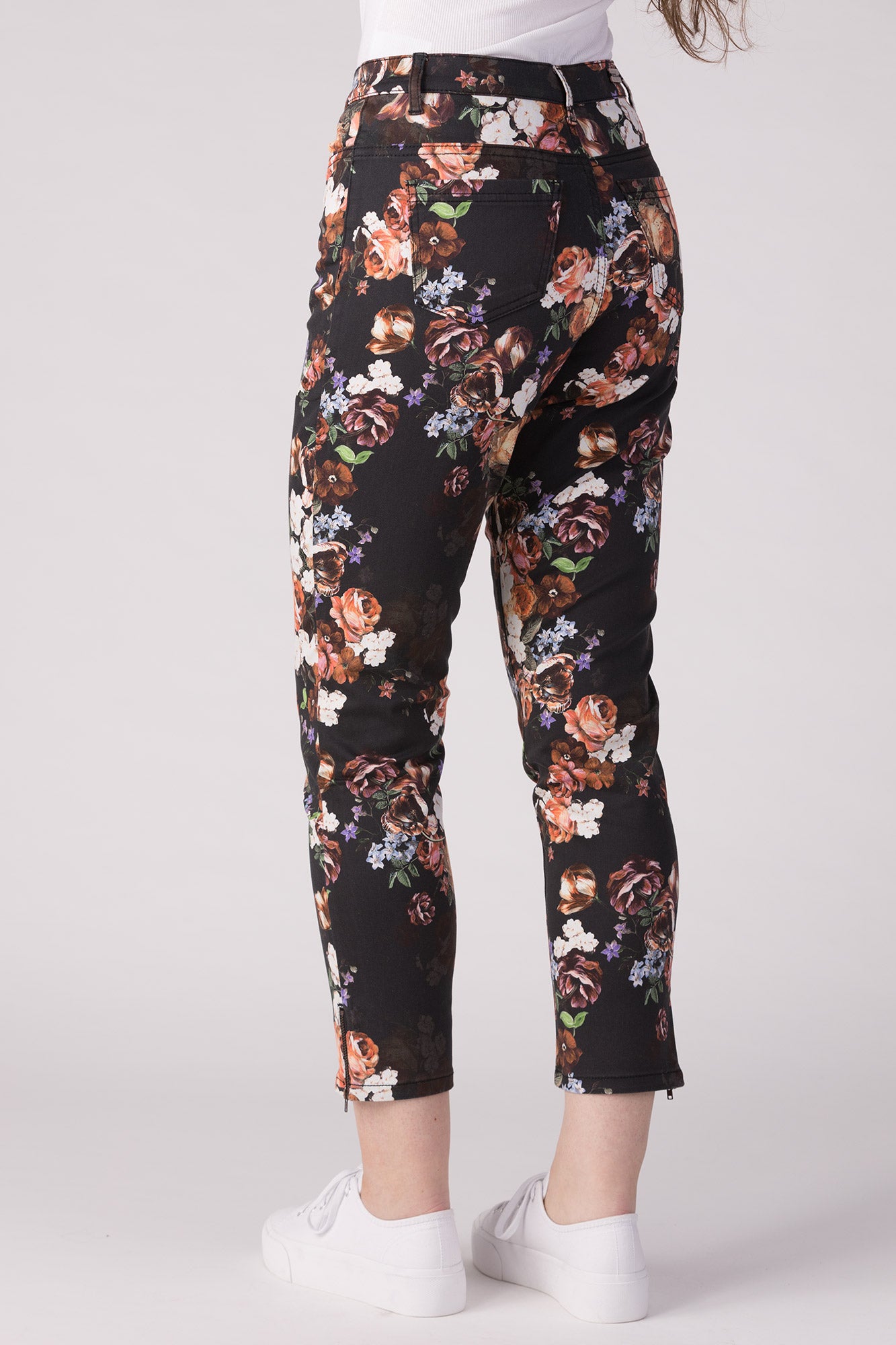 15640-440-69 / Super Slim Ankle, High Waist – Orange Flower