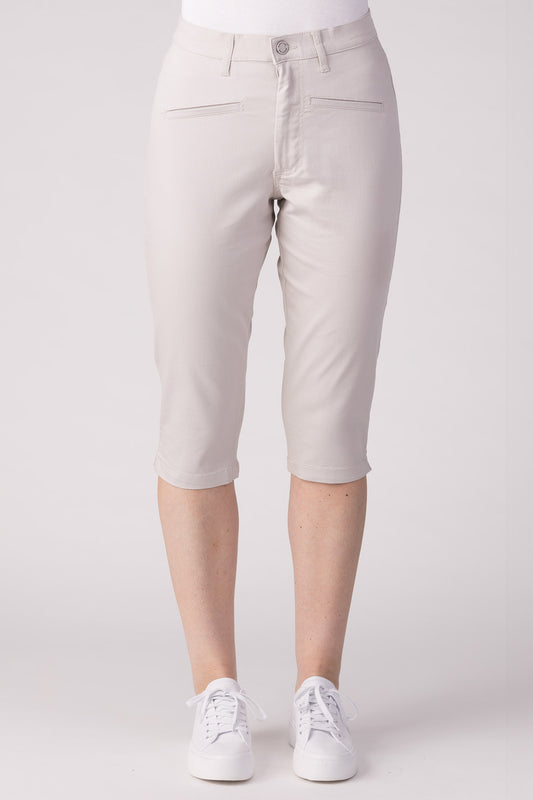 15635-430-11 / Super Slim Capri, High Waist - Sand